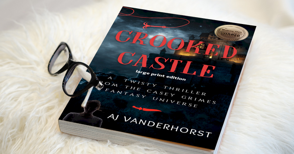 Crooked Castle, Casey Grimes #2.5 (Large Print)